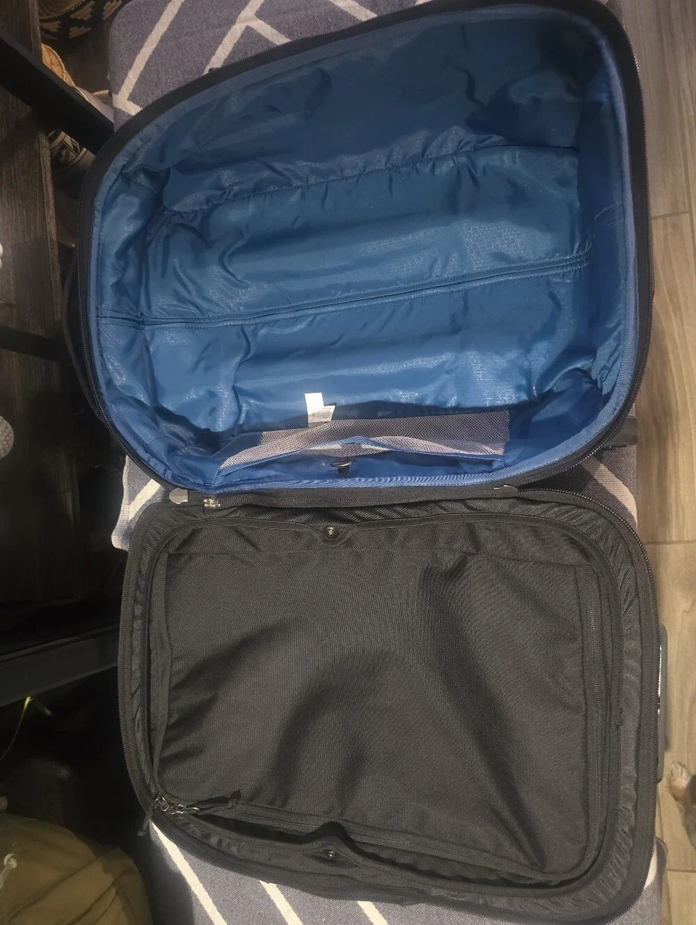Thule Subterra wheeled duffel bag 55cm/22